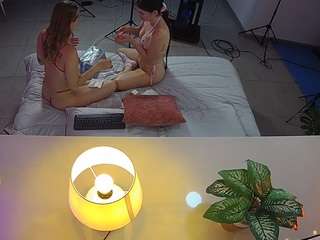 voyeurcam-jb-office-2