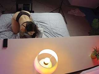 voyeurcam-jb-office-2