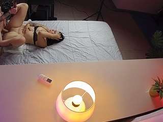 voyeurcam-jb-office-2