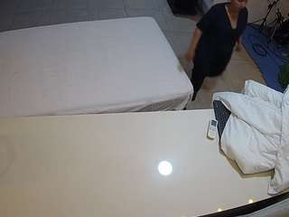 voyeurcam-jb-office-2