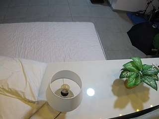 voyeurcam-jb-office-2