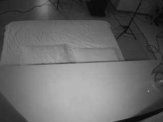 voyeurcam-jb-office-2