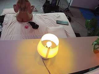 voyeurcam-jb-office-2 webcam