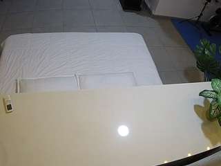 voyeurcam-jb-office-2