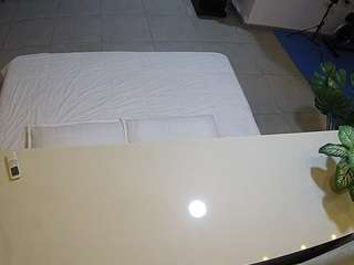 voyeurcam-jb-office-2