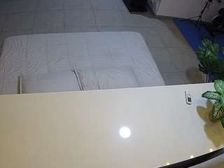 voyeurcam-jb-office-2