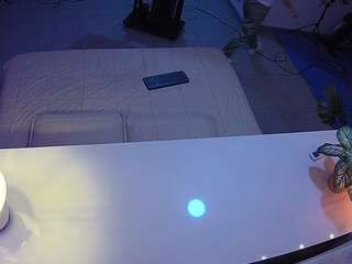 voyeurcam-jb-office-2