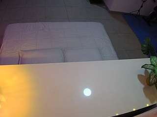 voyeurcam-jb-office-2