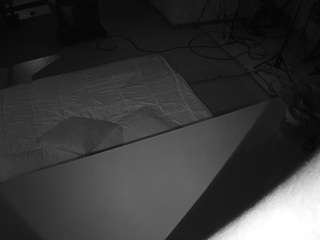 voyeurcam-jb-office-2