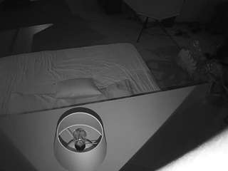 voyeurcam-jb-office-2