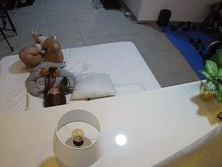 voyeurcam-jb-office-2