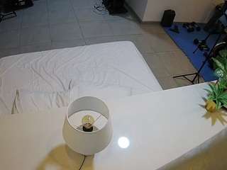 voyeurcam-jb-office-2
