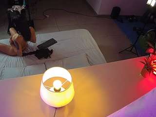 voyeurcam-jb-office-2