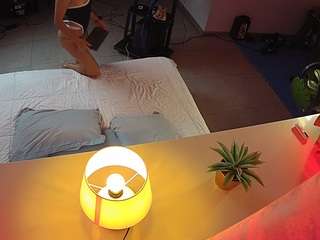 voyeurcam-jb-office-2