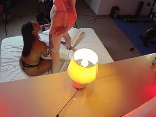 voyeurcam-jb-office-2