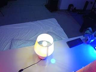 voyeurcam-jb-office-2