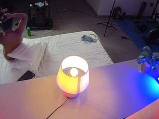 voyeurcam-jb-office-2
