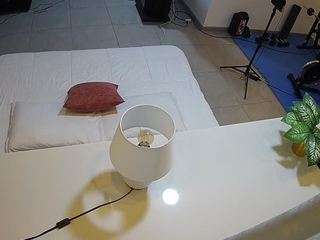 voyeurcam-jb-office-2