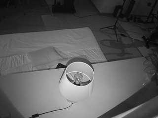 voyeurcam-jb-office-2