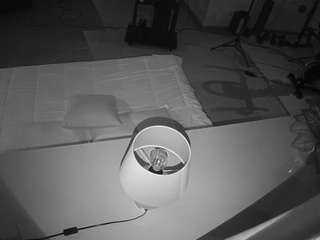 voyeurcam-jb-office-2