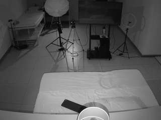 voyeurcam-jb-office-2