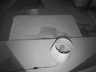 voyeurcam-jb-office-2