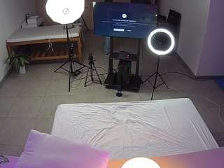 voyeurcam-jb-office-2