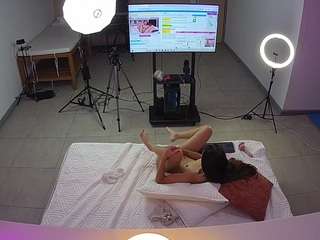 voyeurcam-jb-office-2