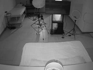 voyeurcam-jb-office-2