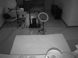 voyeurcam-jb-office-2
