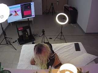 voyeurcam-jb-office-2