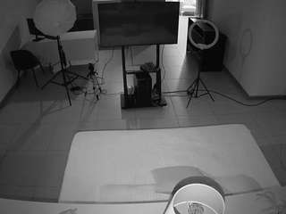 voyeurcam-jb-office-2