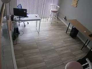 voyeurcam-jb-office-2's Live Sex Cam Show