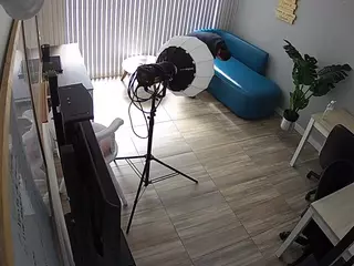 voyeurcam-jb-office-2's Live Sex Cam Show