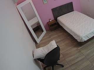 voyeurcam-jb-room-1