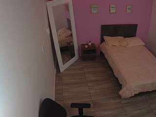 camsoda voyeurcam-jb-room-1