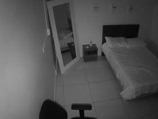 voyeurcam-jb-room-1