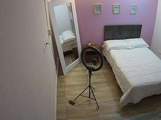 voyeurcam-jb-room-1