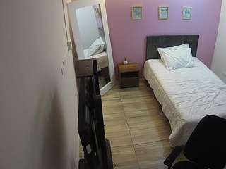 voyeurcam-jb-room-1