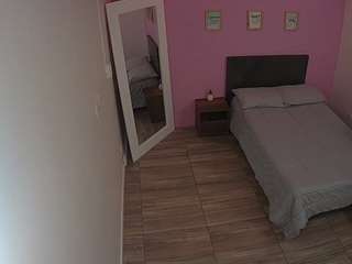 camsoda voyeurcam-jb-room-1