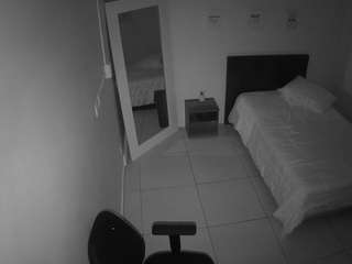 voyeurcam-jb-room-1