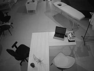voyeurcam-jb-room-1