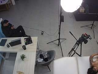 voyeurcam-jb-room-1