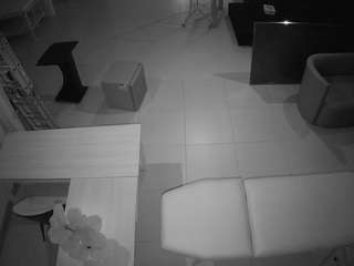 voyeurcam-jb-room-1