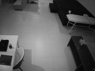 voyeurcam-jb-room-1 webcam