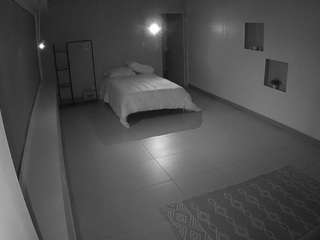 voyeurcam-jb-room-1