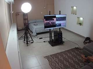voyeurcam-jb-room-1 live cam profile