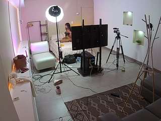 voyeurcam-jb-room-1 live cam profile