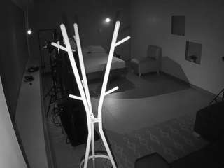 voyeurcam-jb-room-1 live cam profile