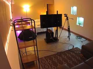 voyeurcam-jb-room-1 live cam profile